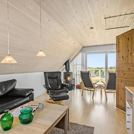 בית נופש 4 Bedroom Stunning In *