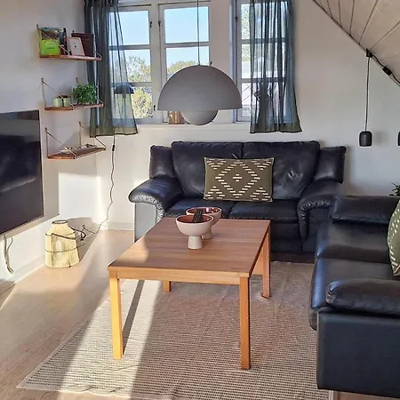 4 Bedroom Stunning In